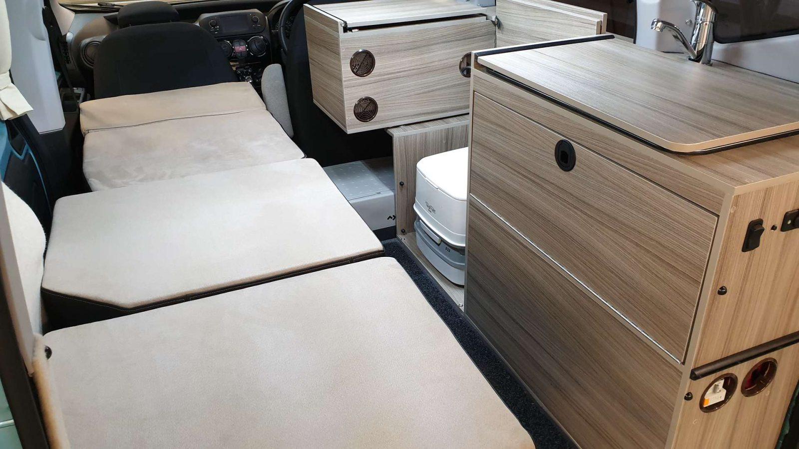 Vikenze II rear view